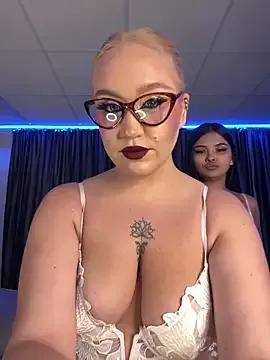 RollDolls — MAKE ME CUM
