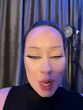 RollingGirls on StripChat 