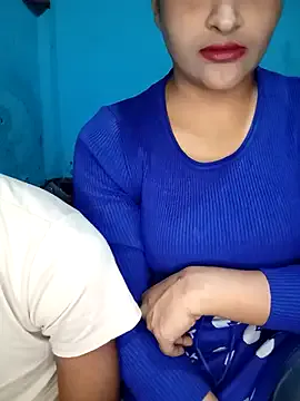 Freechat RomanticCouple432 on StripChat