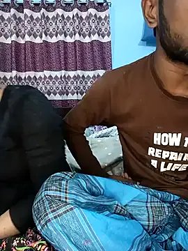 RomanticCouple432 on StripChat