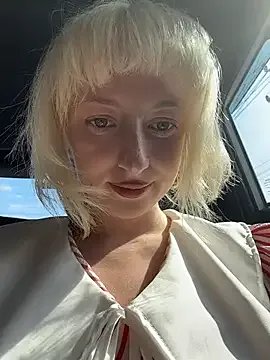 RonnieKiss on StripChat