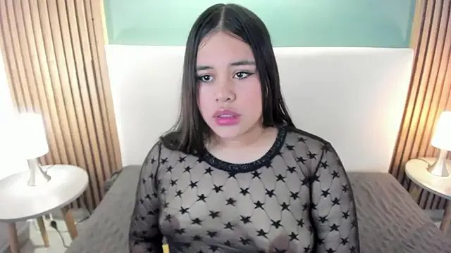 rose_nova on StripChat