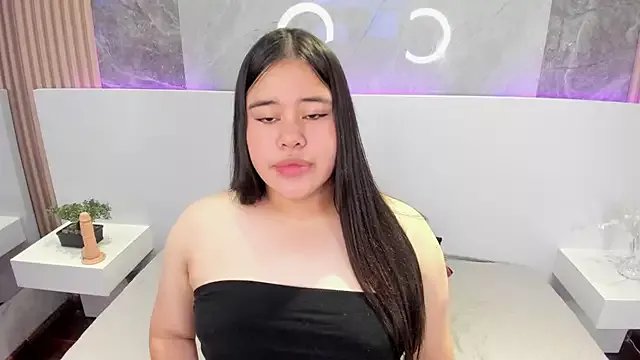 rose_nova on StripChat