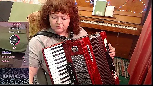 RoseRed69 on StripChat