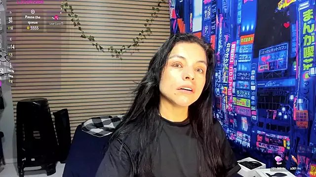 rosse_2504 on StripChat