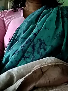 Offline Rosy-B on StripChat