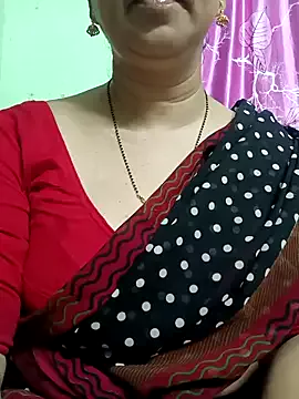 Offline Rosy-B on StripChat