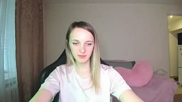 RouseReed on StripChat