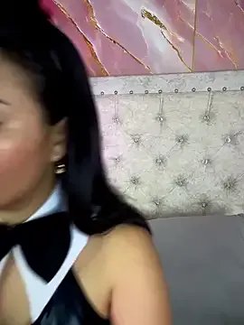 Rousse_blue on StripChat