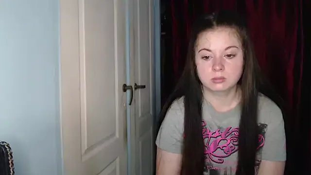 ryhhnnagold99 on StripChat