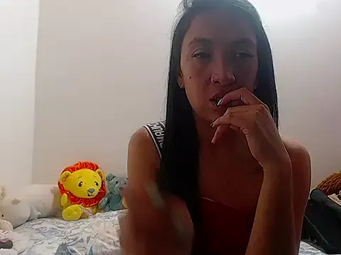 Freechat sabrina_v_ on StripChat