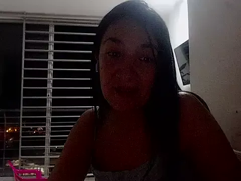 Freechat sabrina_v_ on StripChat