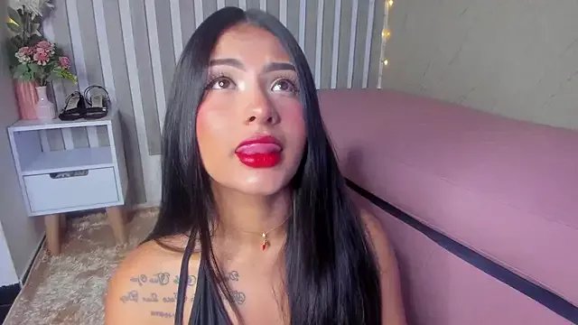 sabrinahimss on StripChat