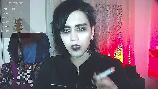 sademobeer on StripChat