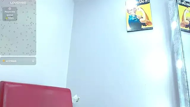 Sahamara_07 on StripChat