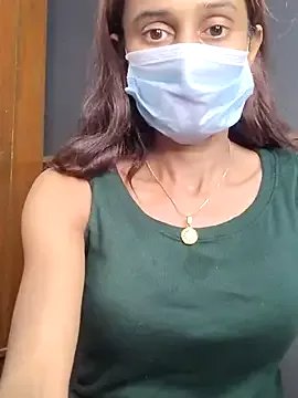 Saharaa on StripChat