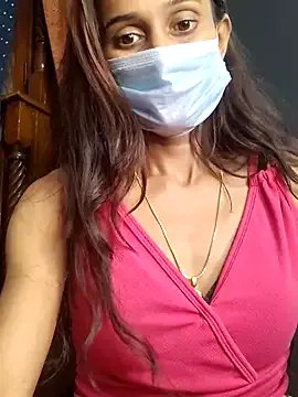 Saharaa on StripChat