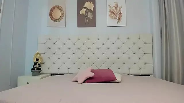 SALOME_F0X_ on StripChat