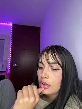 Offline salome_polaniiee on StripChat