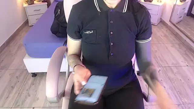 Sam_mansson66 on StripChat