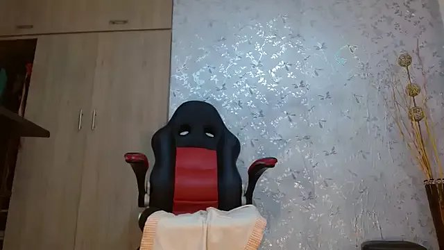 Samantabrown_ on StripChat