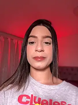 Freechat Samantha_e2 on StripChat