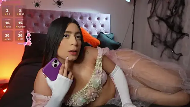 Freechat Samantha_e2 on StripChat