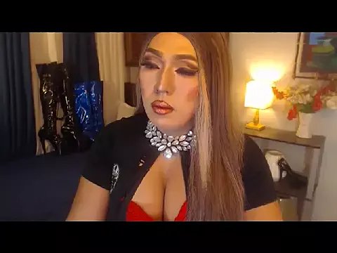 SamanthaAlmazora on StripChat