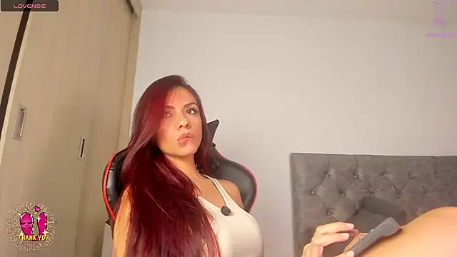 Samara_Kim on StripChat