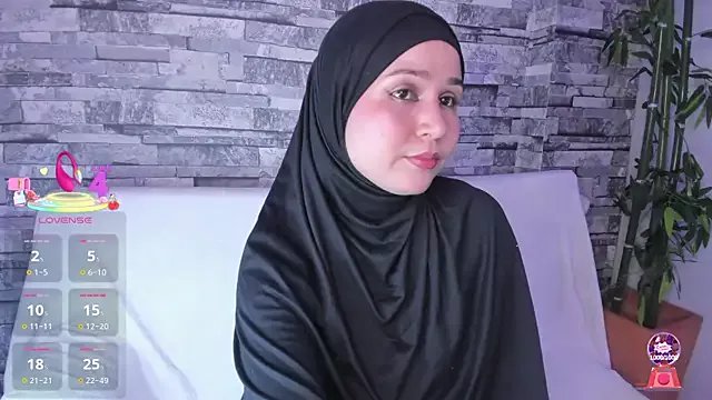 SamiQuest on StripChat