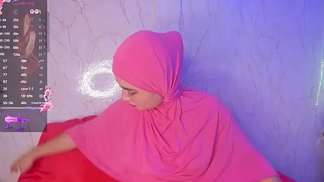 SamiQuest on StripChat