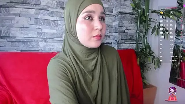 SamiQuest on StripChat