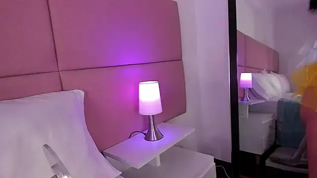 SammyMorales on StripChat