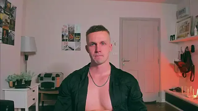 Offline Samuel_Andrew on StripChat