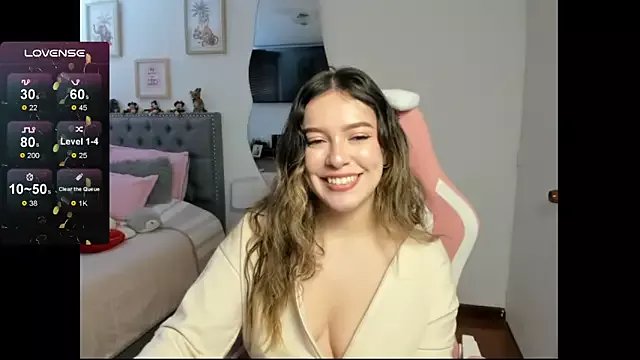 samysweet_8 on StripChat