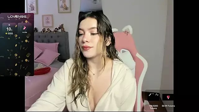 samysweet_8 on StripChat