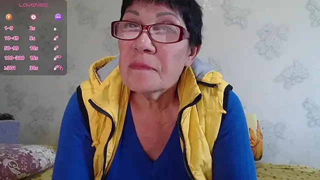 Sandra_Carina on StripChat