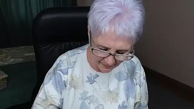 Sandra_Snowflake on StripChat