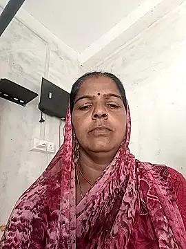 Sapnahot34 on StripChat