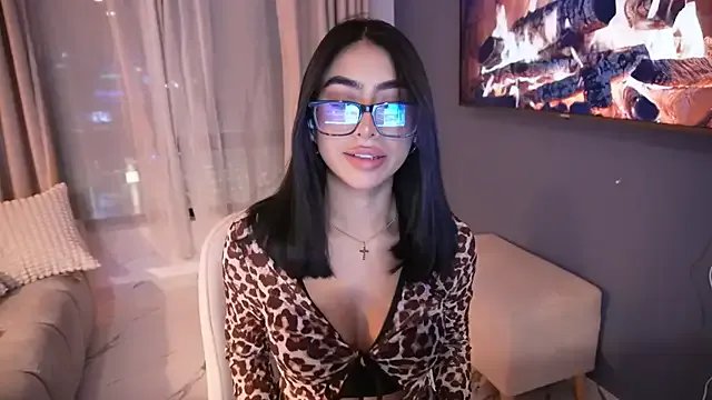 Sara_albrecht on StripChat