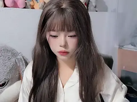 Group SarahBeii on StripChat