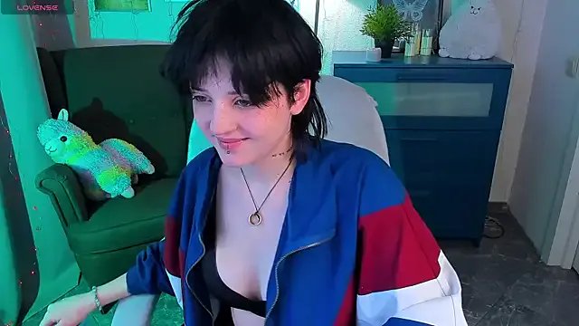 SarahShelby on StripChat