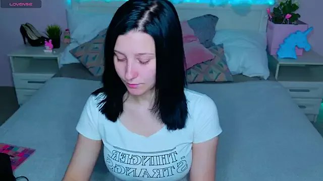 SarahStanley on StripChat