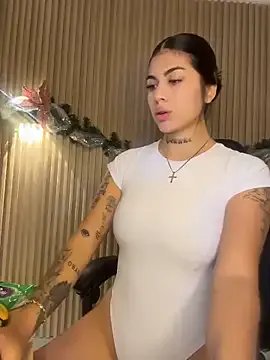 Sarasanders_4 on StripChat