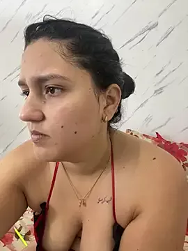 Offline saray_gomez22 on StripChat