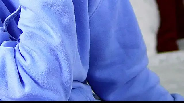 SarraRay on StripChat