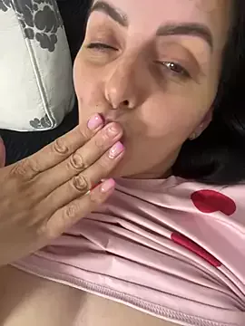 Offline sasha_lst on StripChat