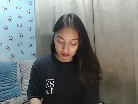 Sassy-Morena on StripChat