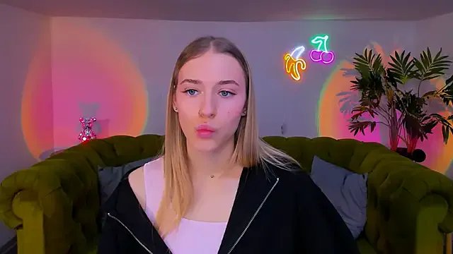 sassy_cutie on StripChat 