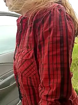 Saysomething3 on StripChat